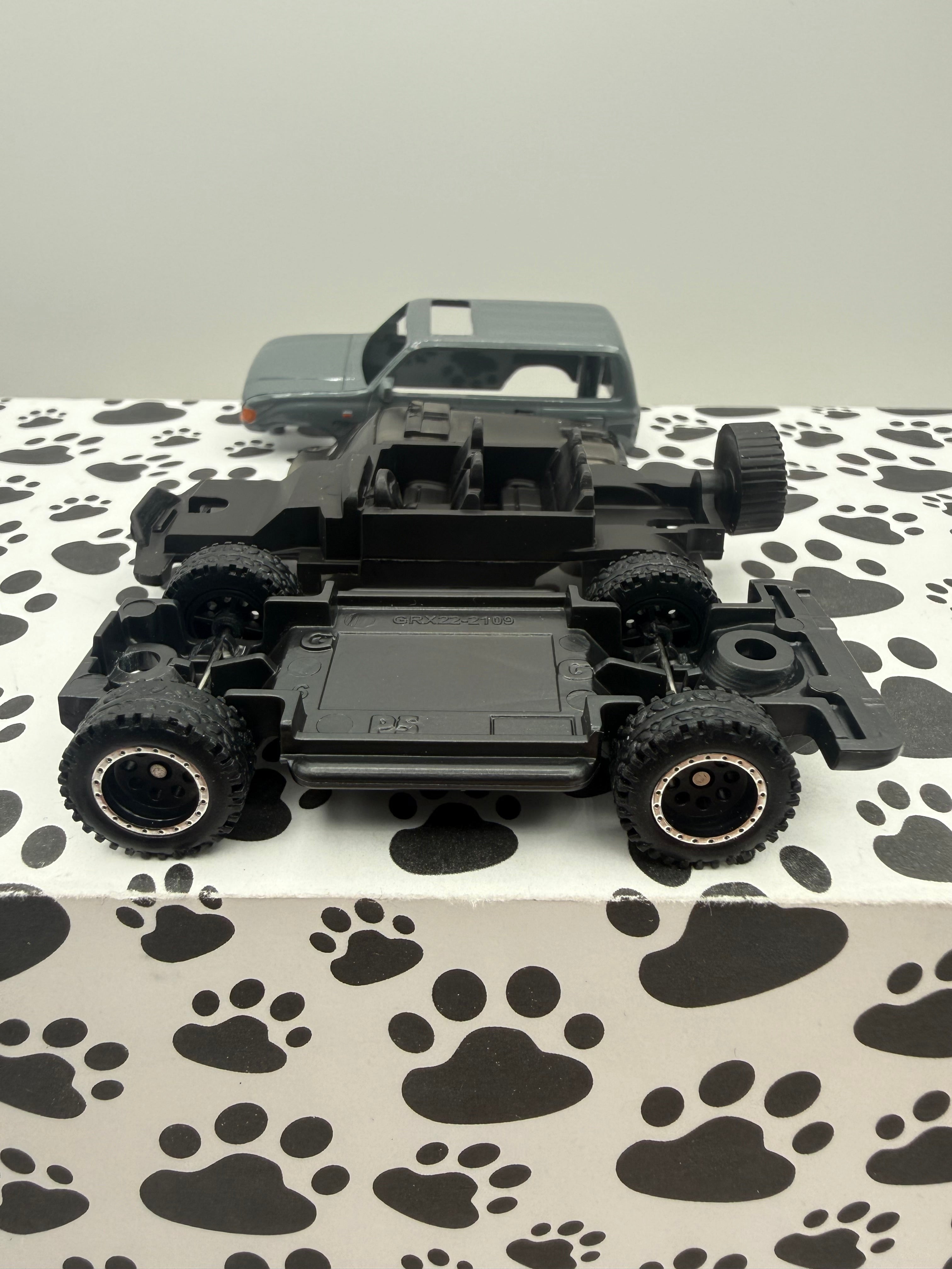 Unspun Toyota Land Cruiser