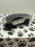 Unspun Tesla Cybertruck silver