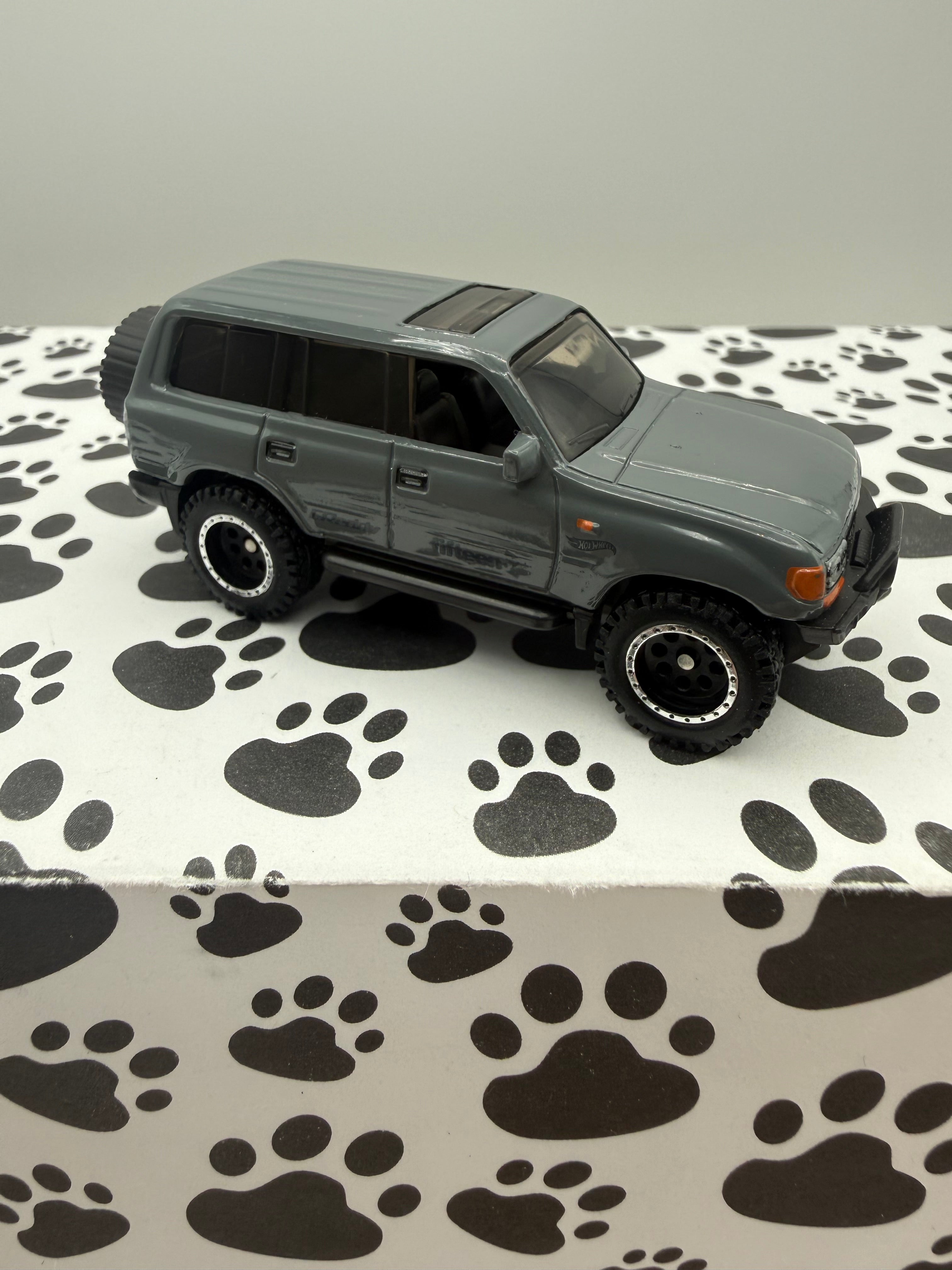 Unspun Toyota Land Cruiser