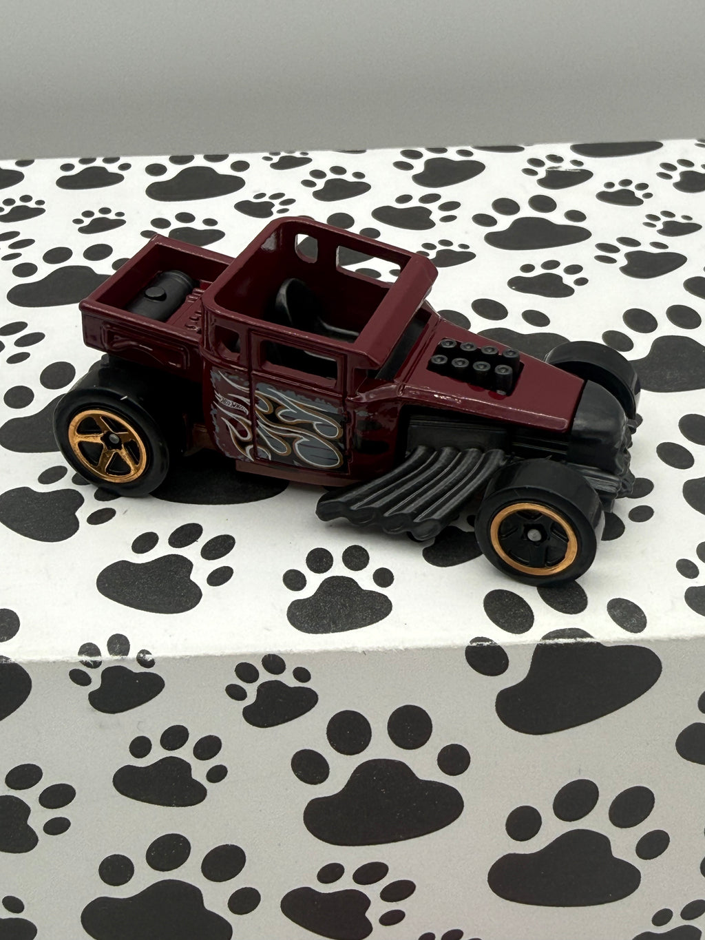 Unspun Bone Shaker2026 dark red