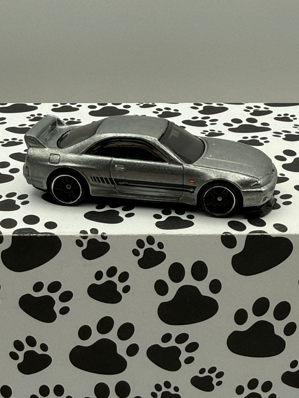 Unspun Nissan Skyline GT-R R33 ZAMAC
