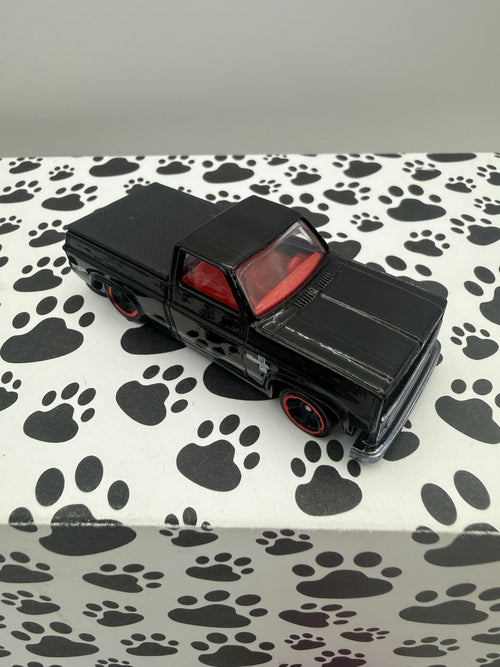 Custom 3D Printed Hot Wheels 83 Silverado bed cover Classic Black