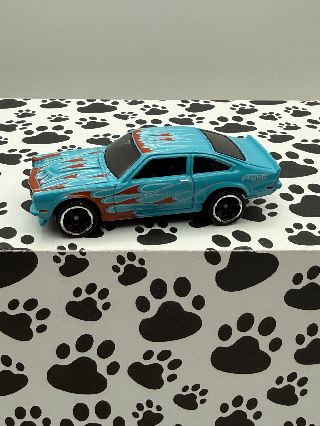Unspun Chevy V8 Vega Silver Wheels