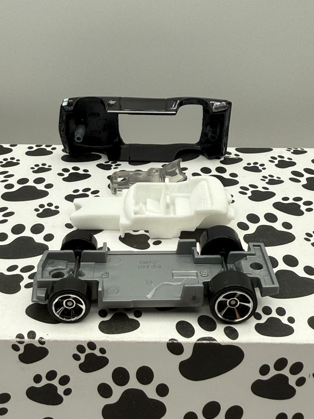Unspun 69 Chevy Camaro Black/White