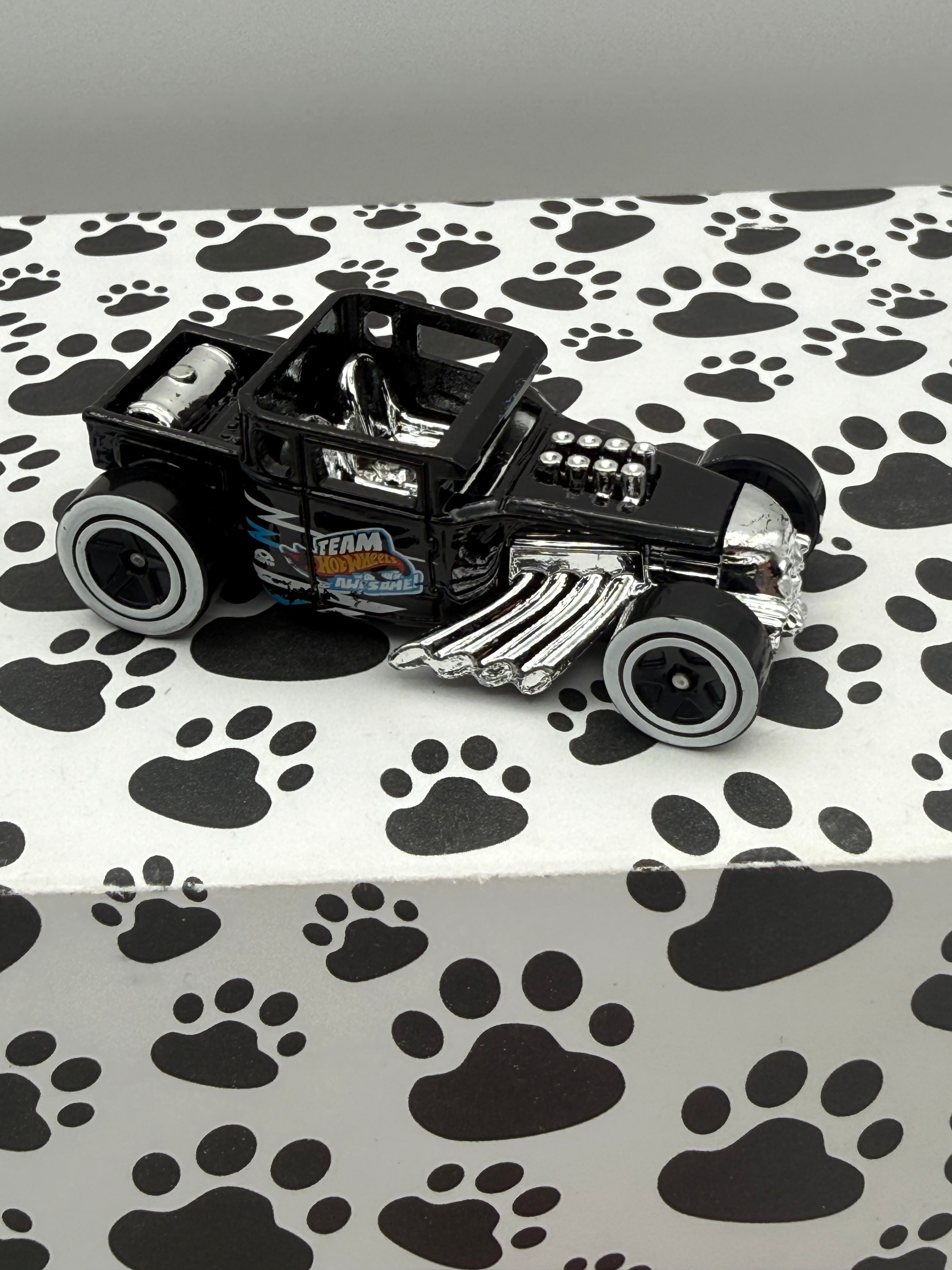 Unspun Bone Shaker 2023 Dream Garage