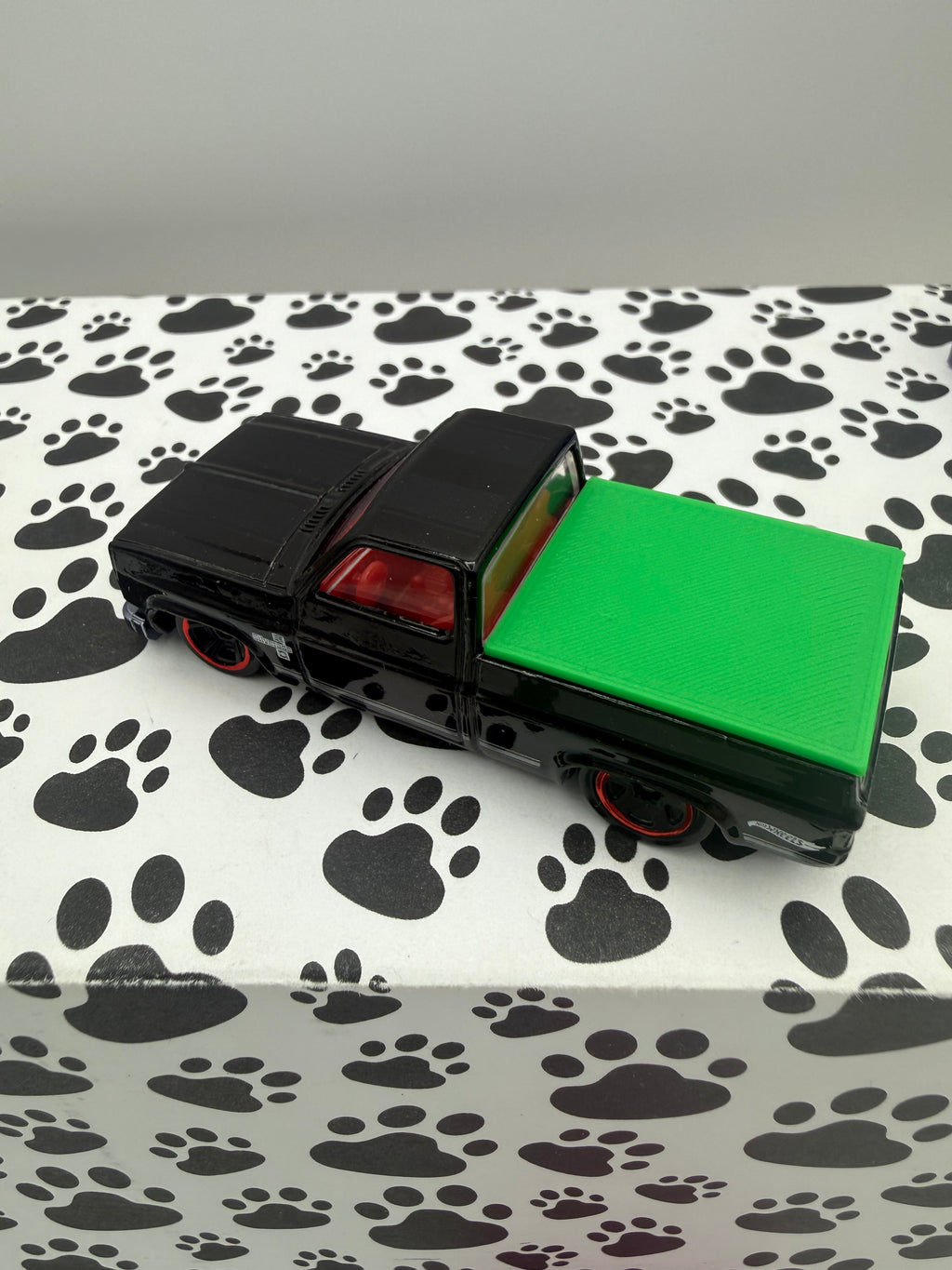 Custom 3D Printed Hot Wheels 83 Silverado bed cover Green