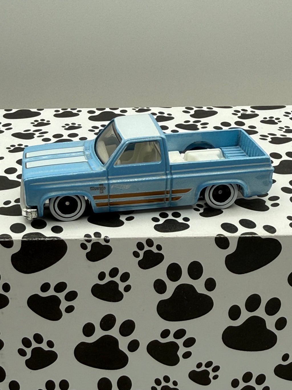 Unspun 83 Chevy Silverado Chrome Base