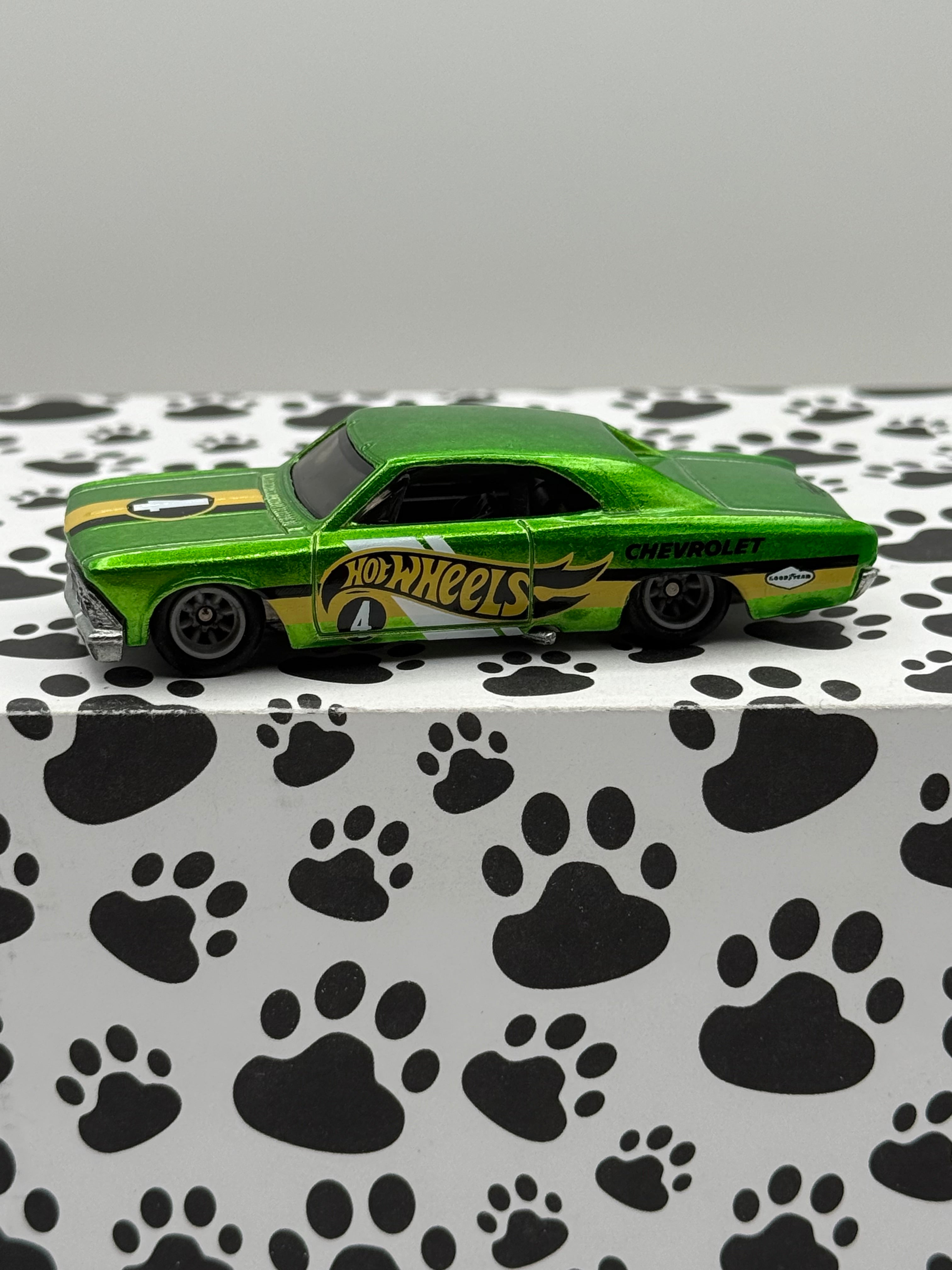 Unspun 66 Chevrolet Chevrolet Mail in Real Riders