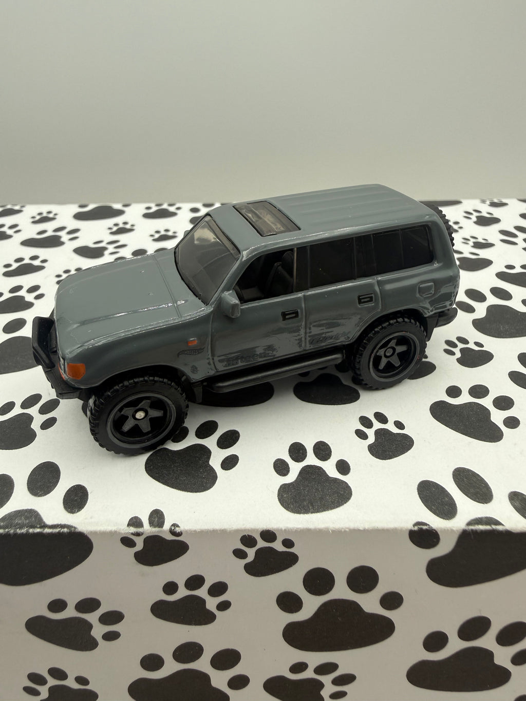 Unspun Toyota Land Cruiser 80 (Real Riders)