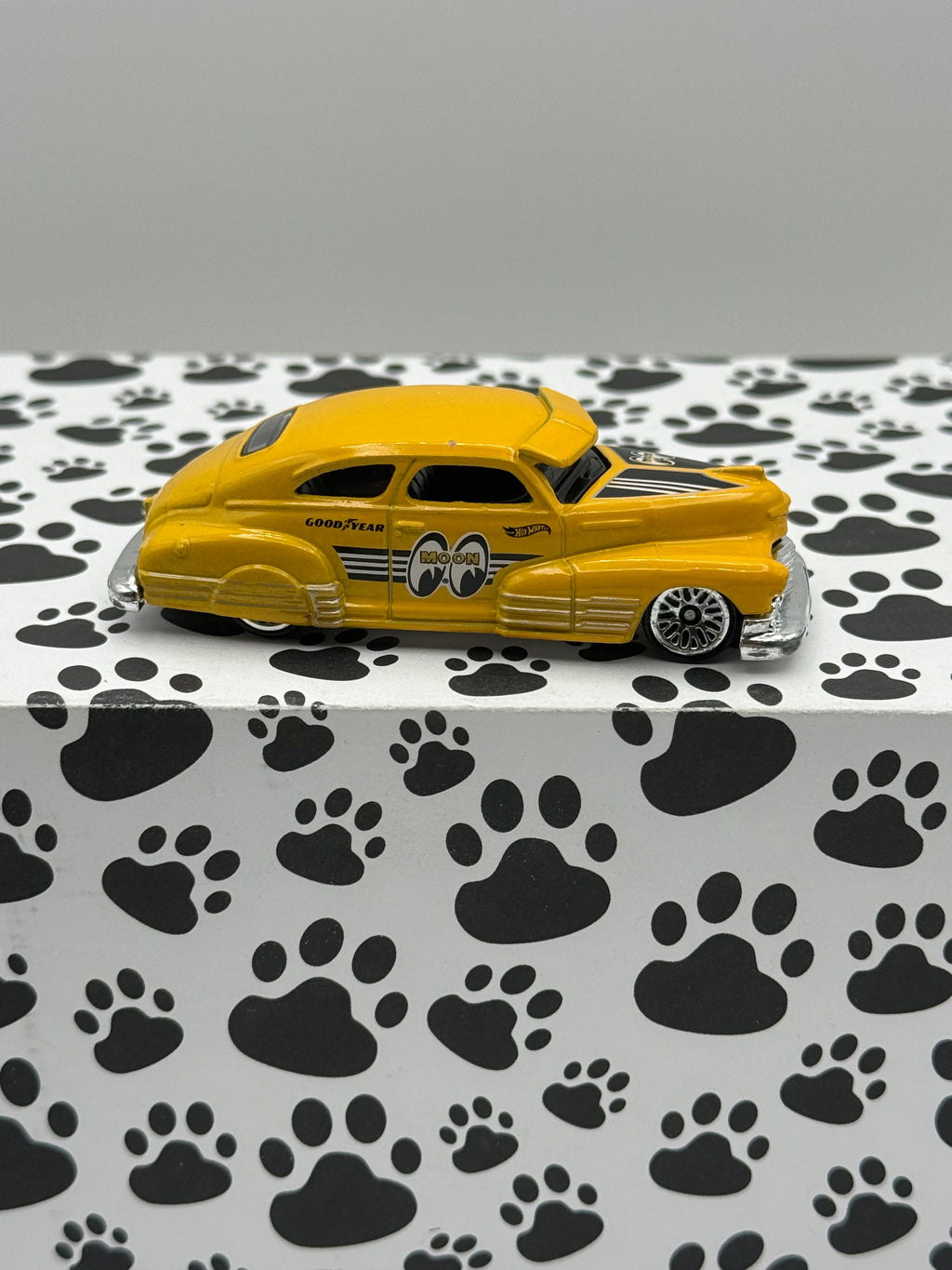 Unspun 47 Chevy Fleetline Mooneyes