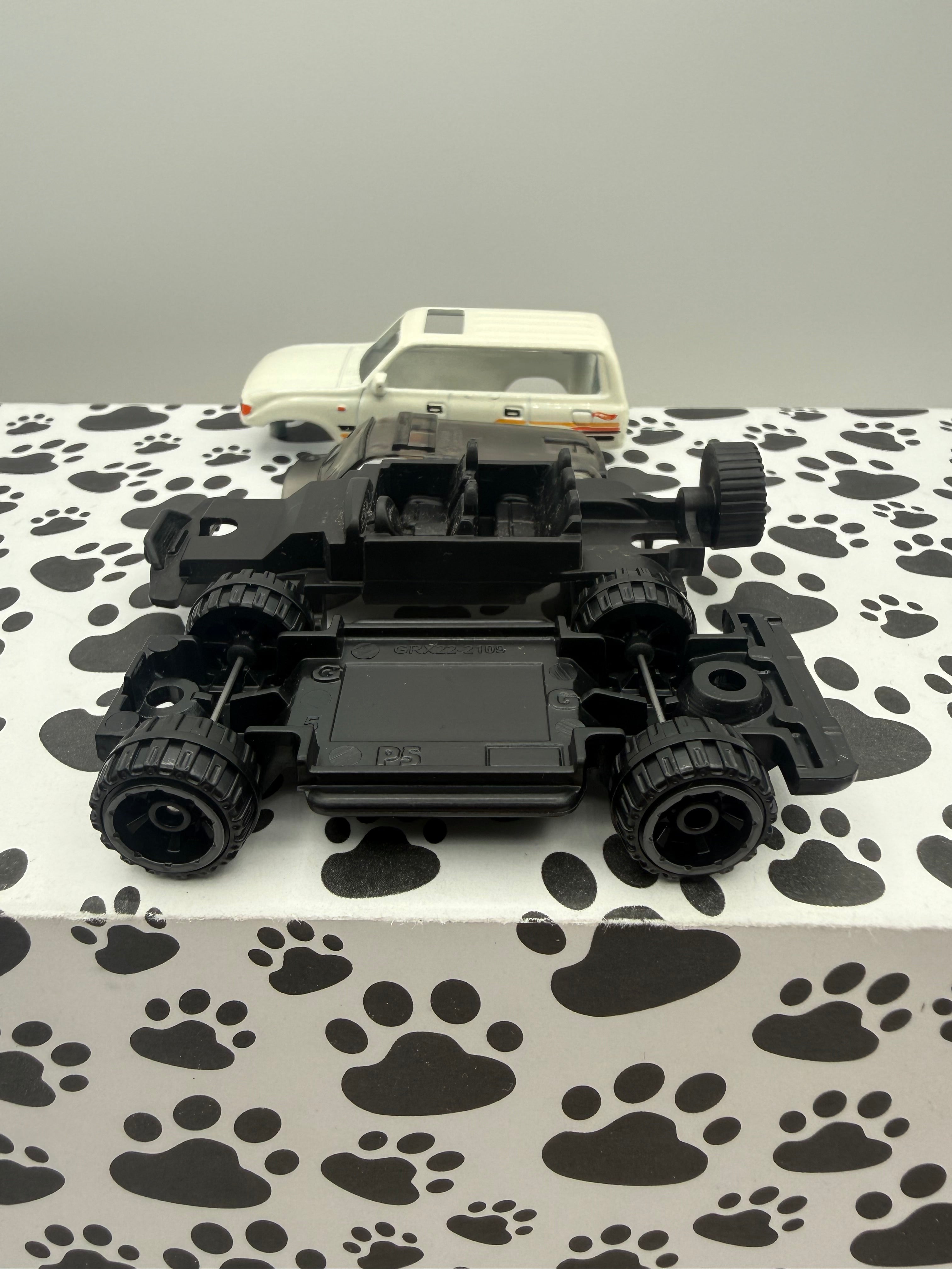 Unspun Toyota Land Cruiser 80