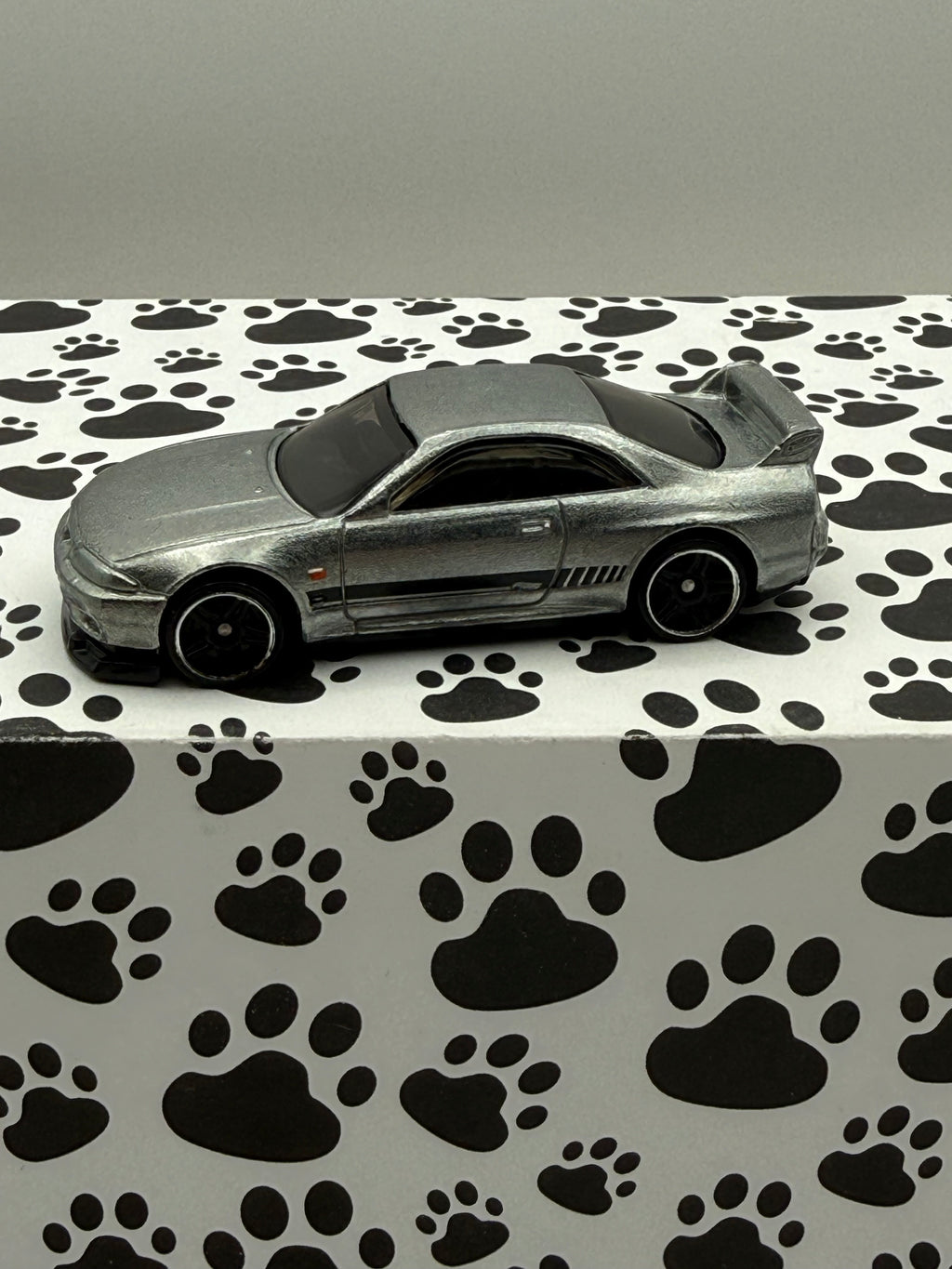 Unspun Nissan Skyline GT-R R33 ZAMAC