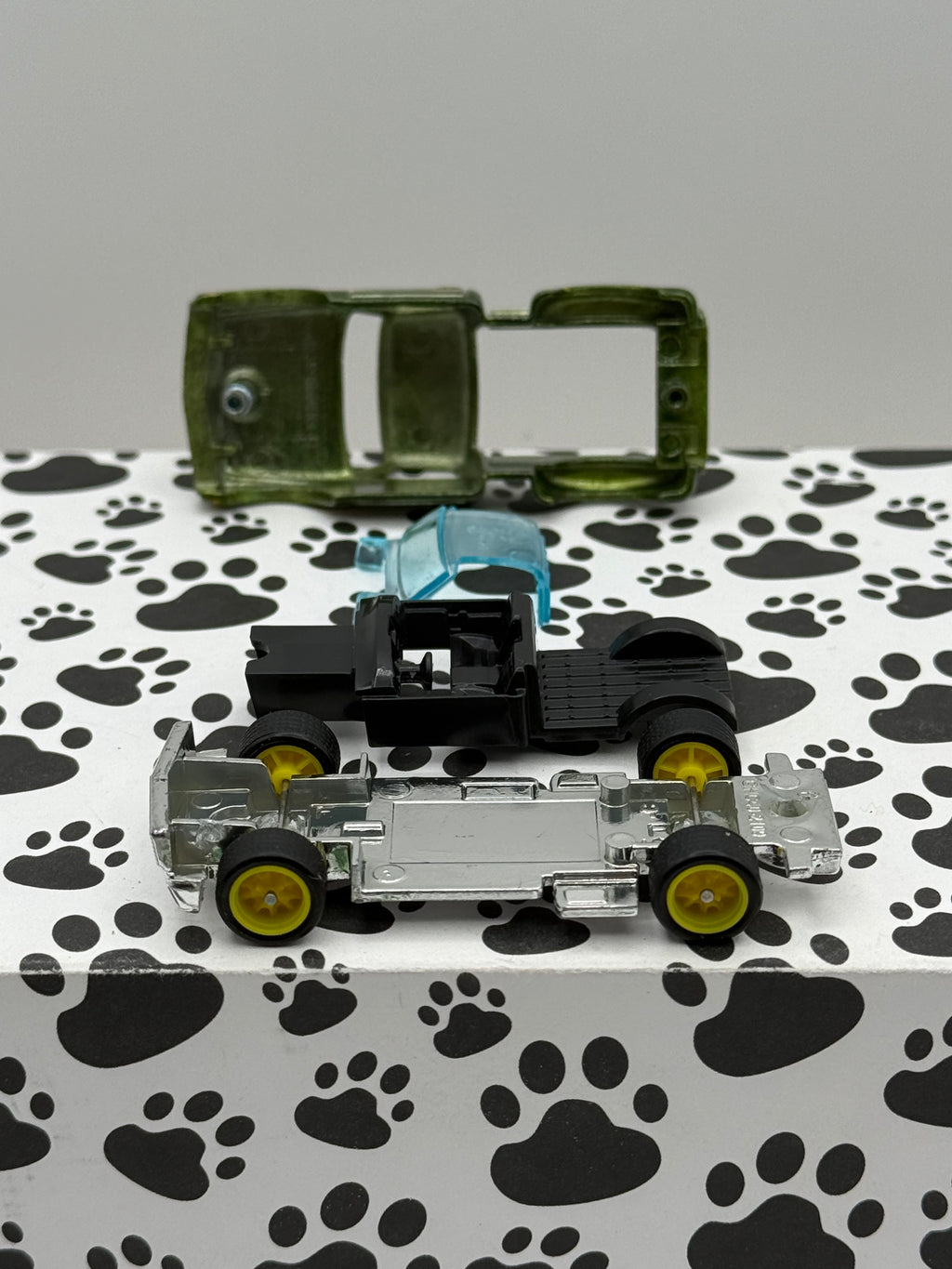 Unspun 69 Chevy Pickup Super Treasure Hunt (incorrect wheels)