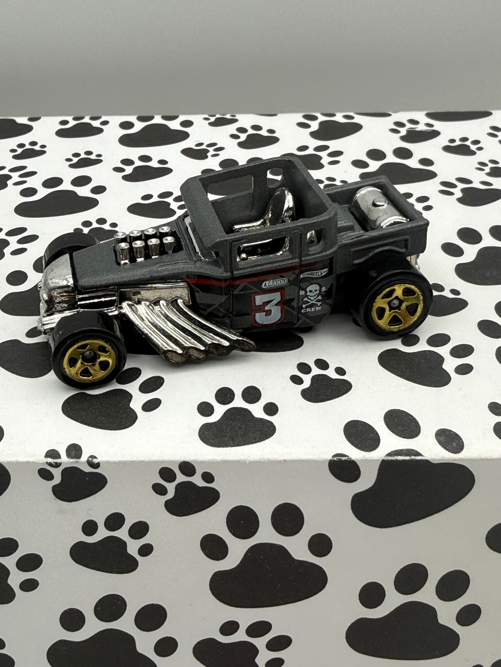 Unspun Hot Wheels Bone Shaker