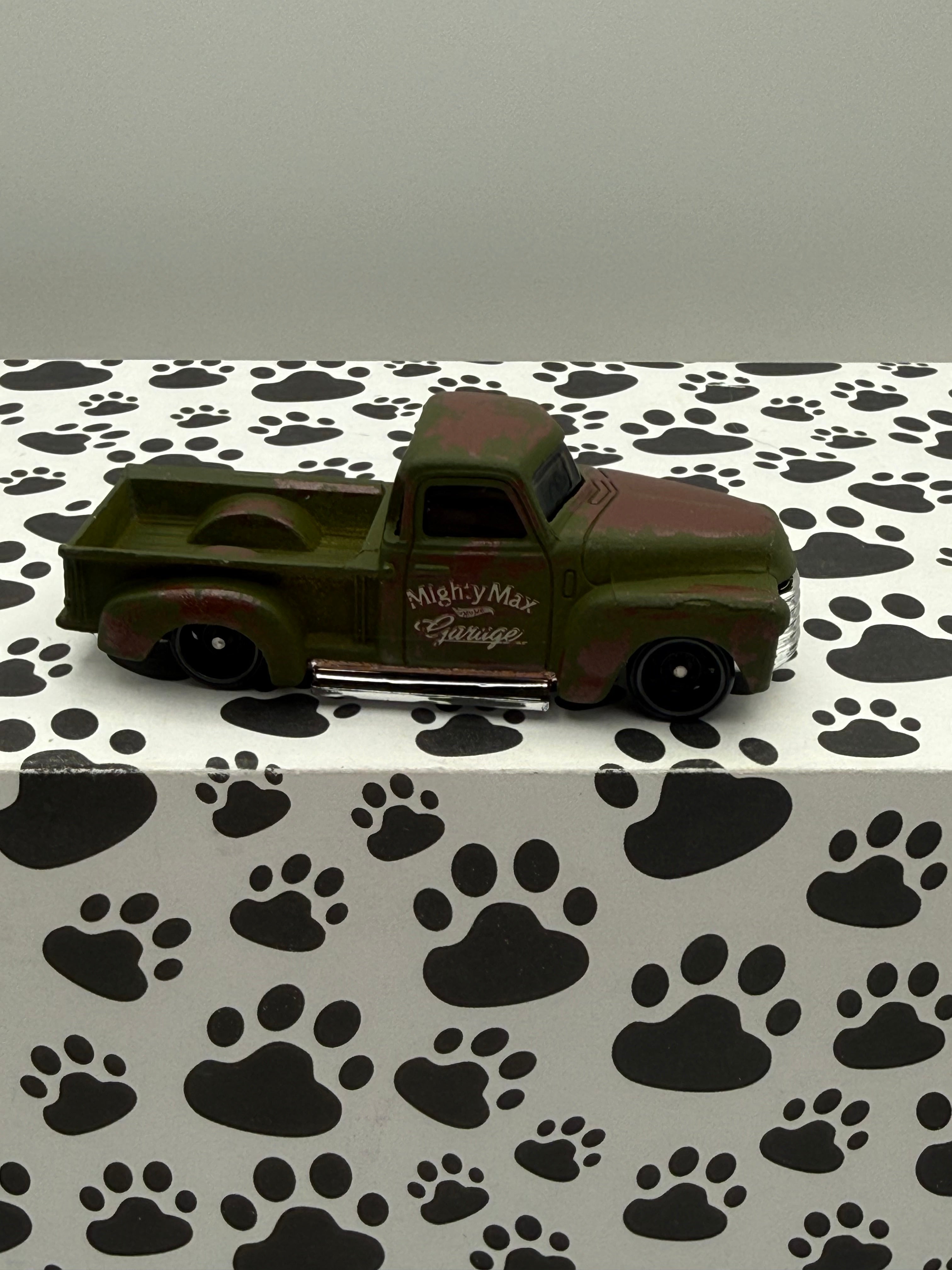 Unspun 52 Chevy Truck