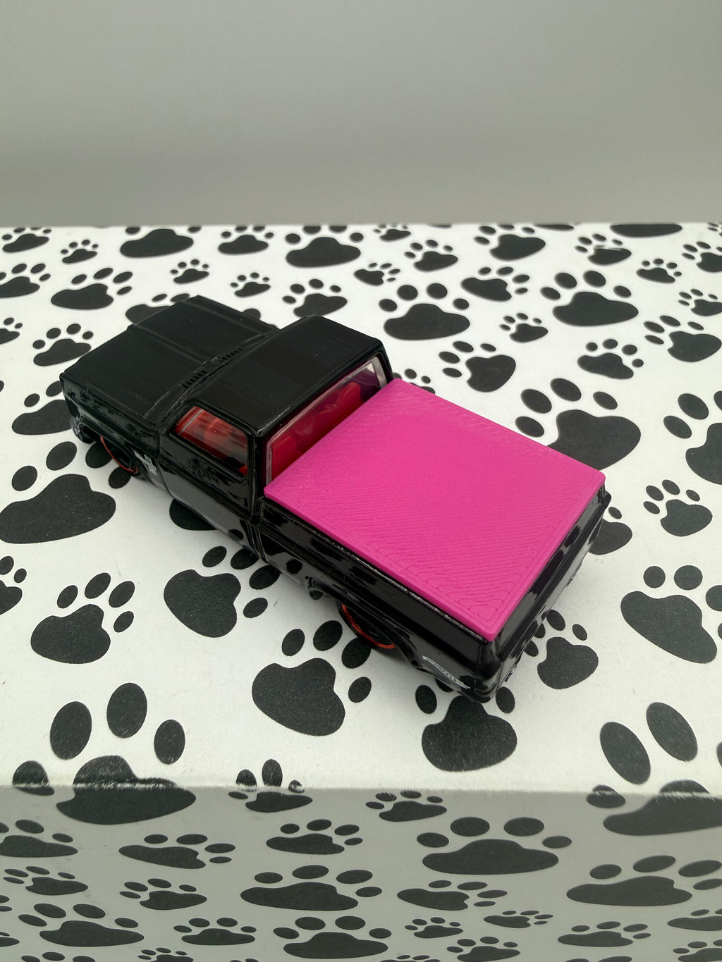 Hot Wheels 83 Silverado bed cover Dark Pink