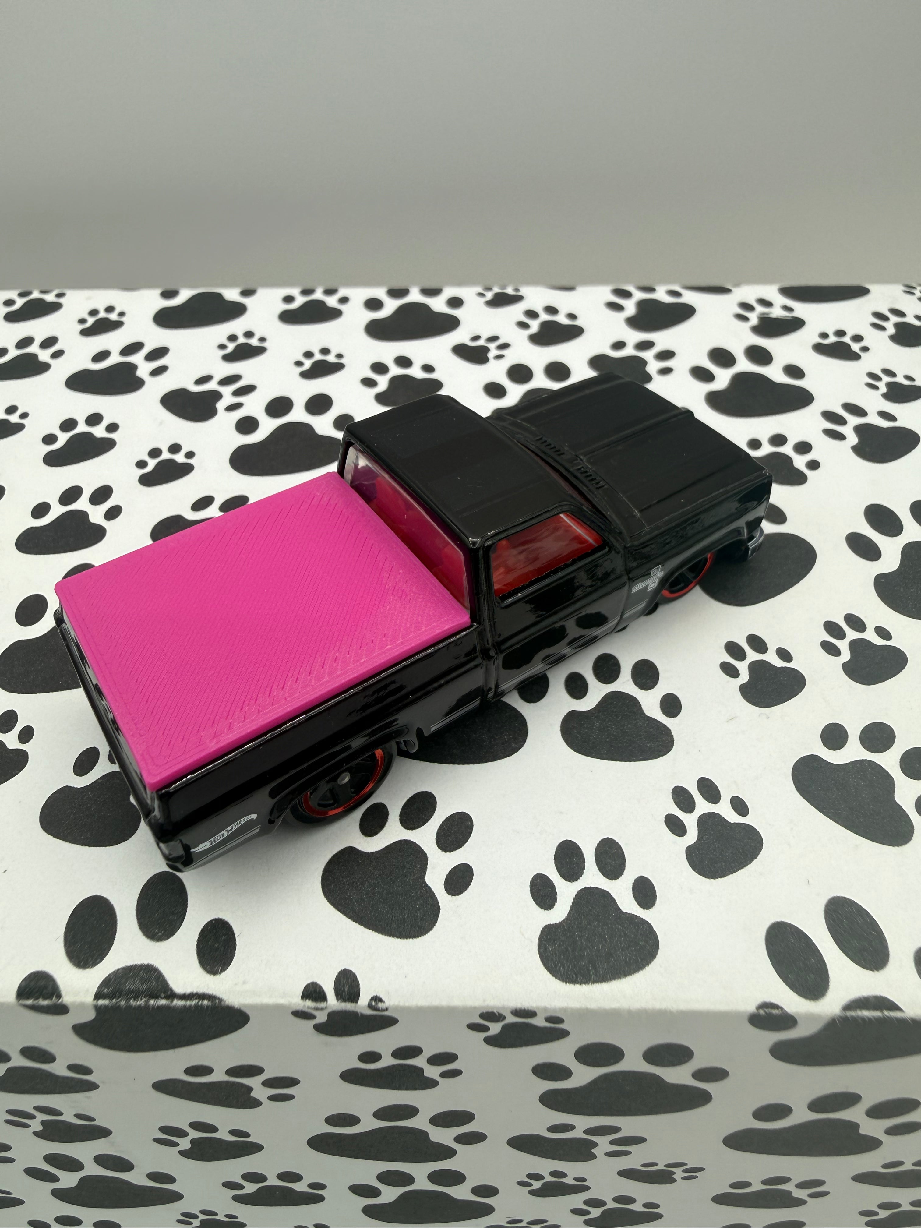 Hot Wheels 83 Silverado bed cover Dark Pink